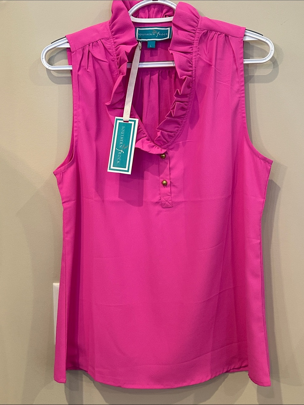 Southern Proper Ruffle V-Neck Sleeveless Camisole - Fuchsia